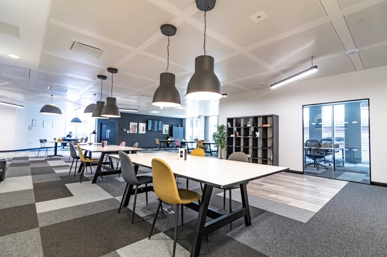 10 Person Private Office