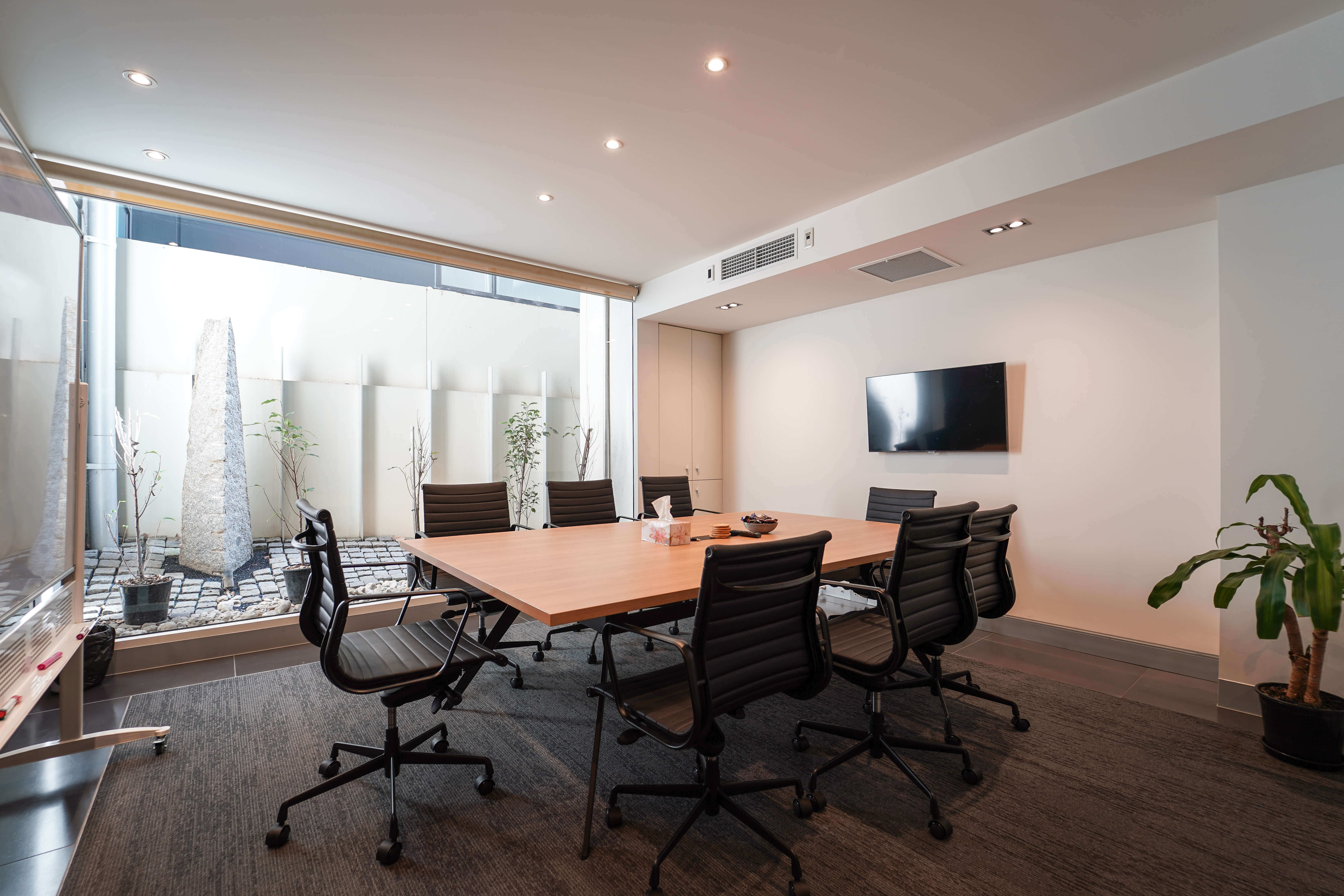 1 Person Coworking Desk