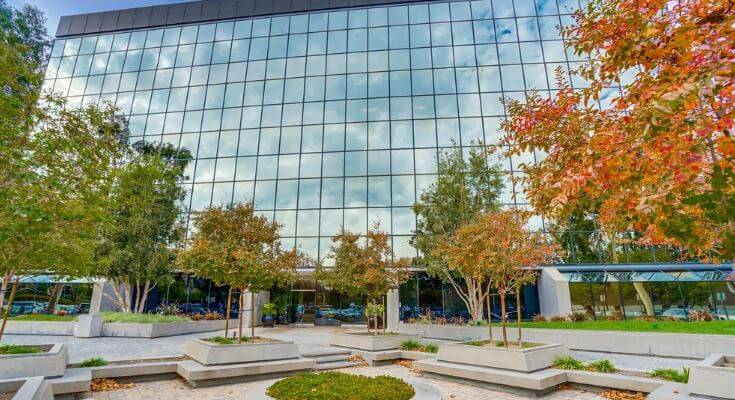 1 Person Coworking Desk