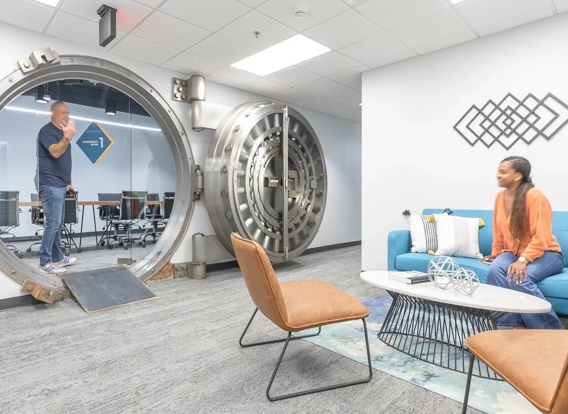 4 Person Private Office