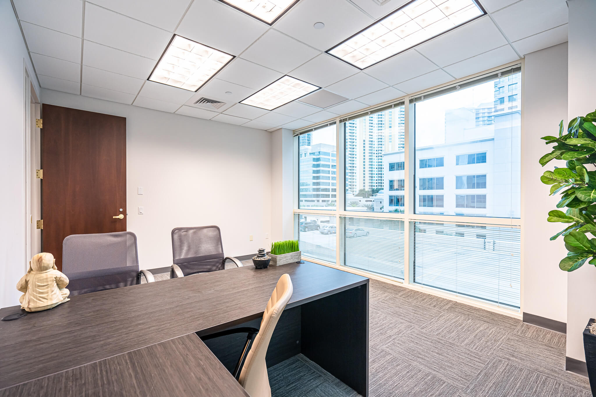 4 Person Private Office