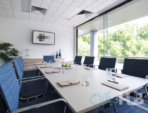 4 Person Private Office