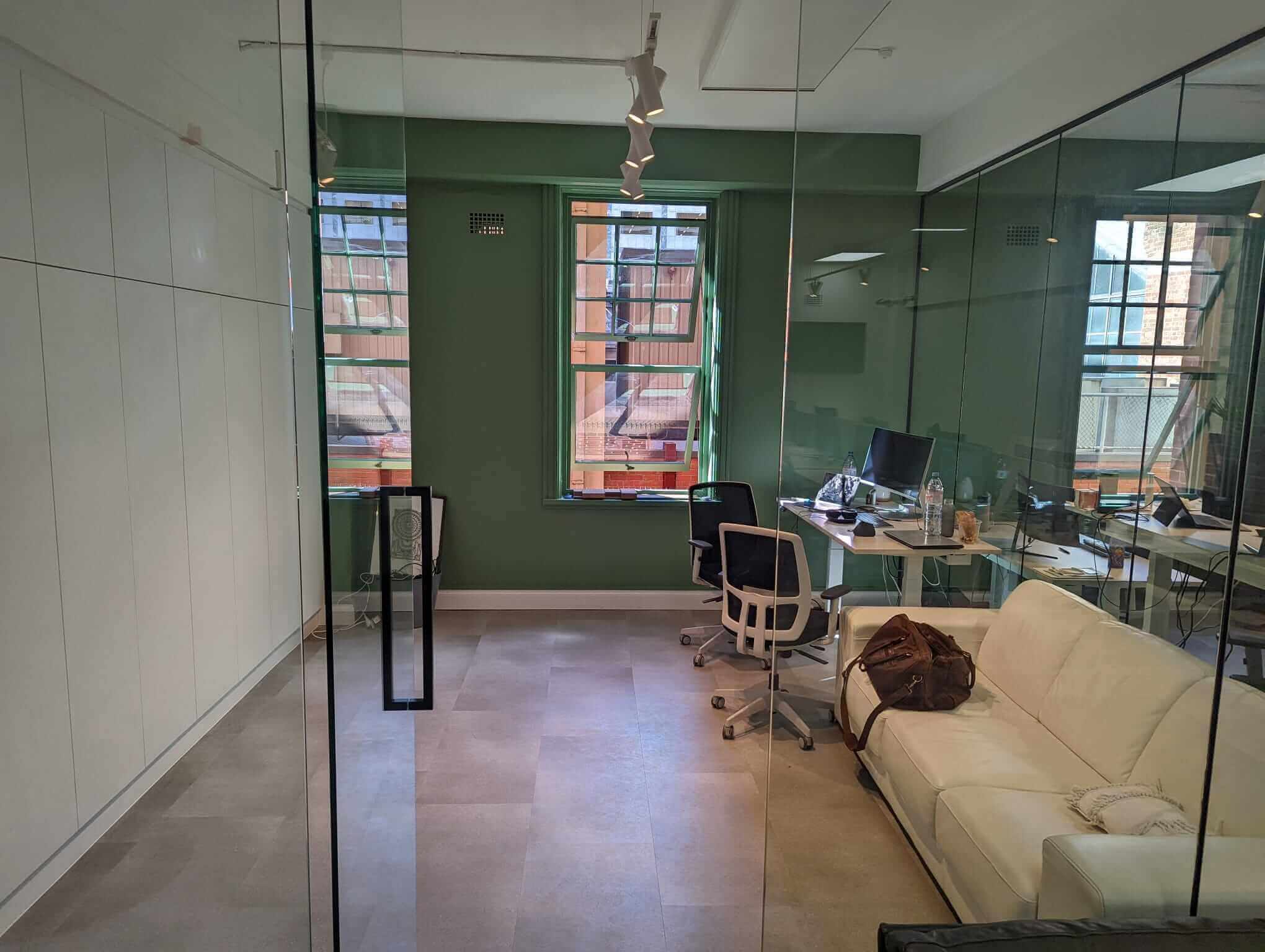 1 Person Coworking Desk