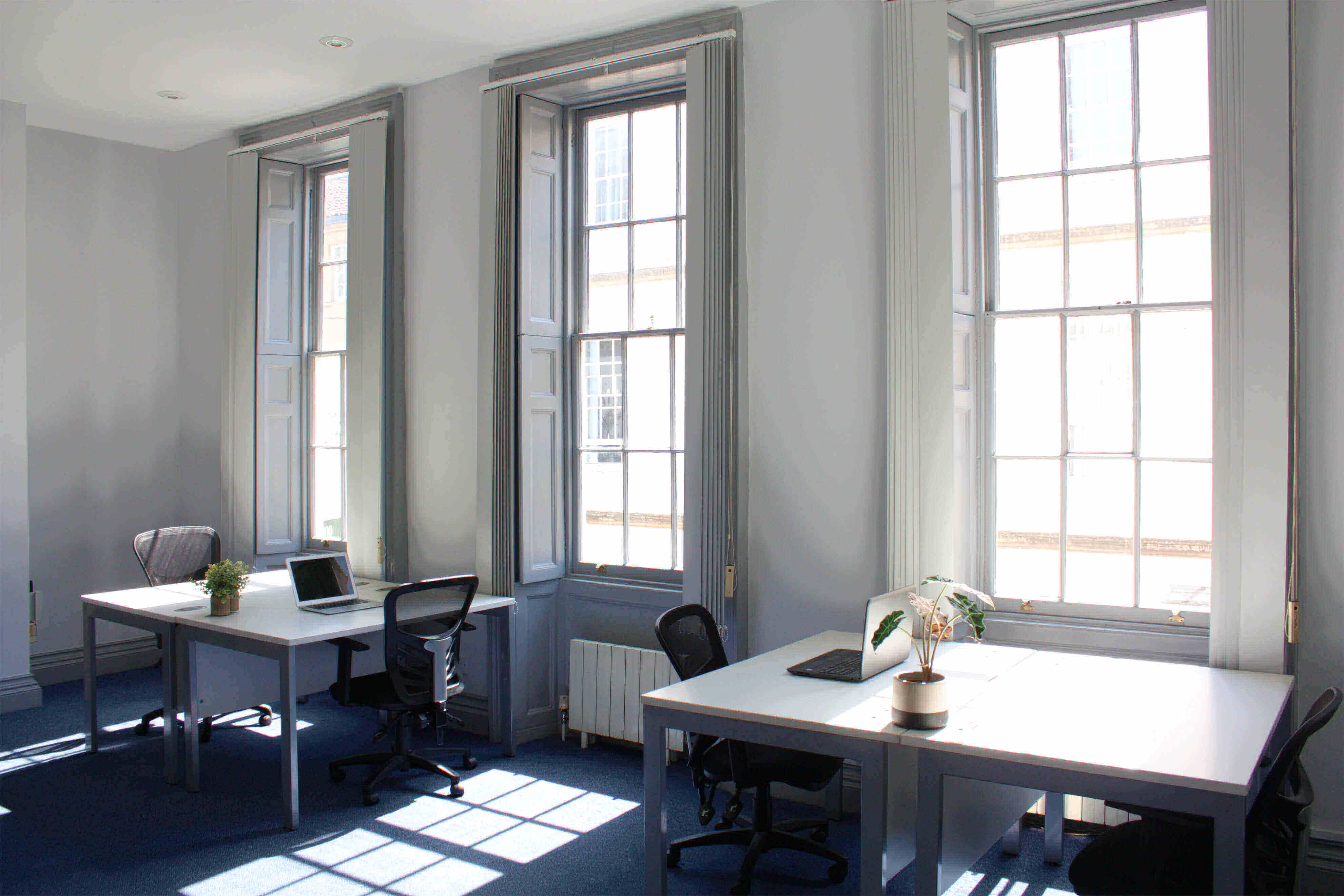 4 Person Private Office