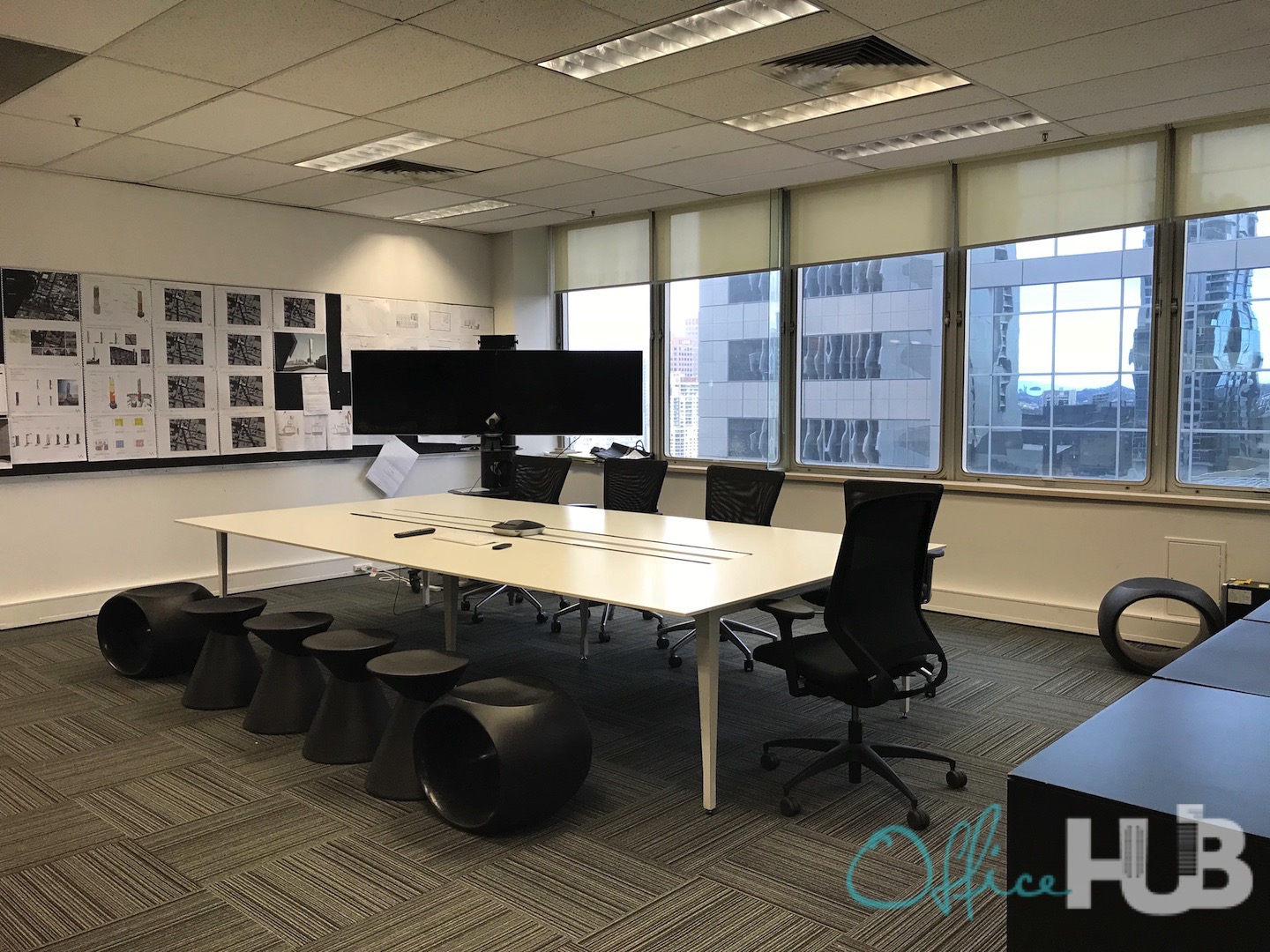 3 Person Shared Office