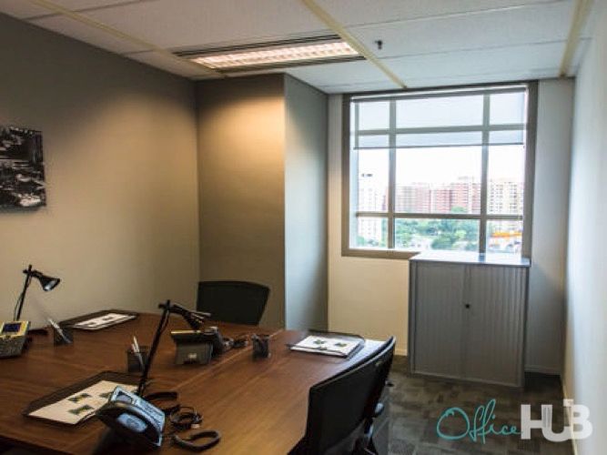 3 Person Coworking Desk