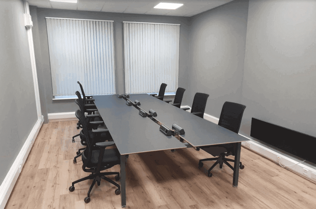 14 Person Private Office