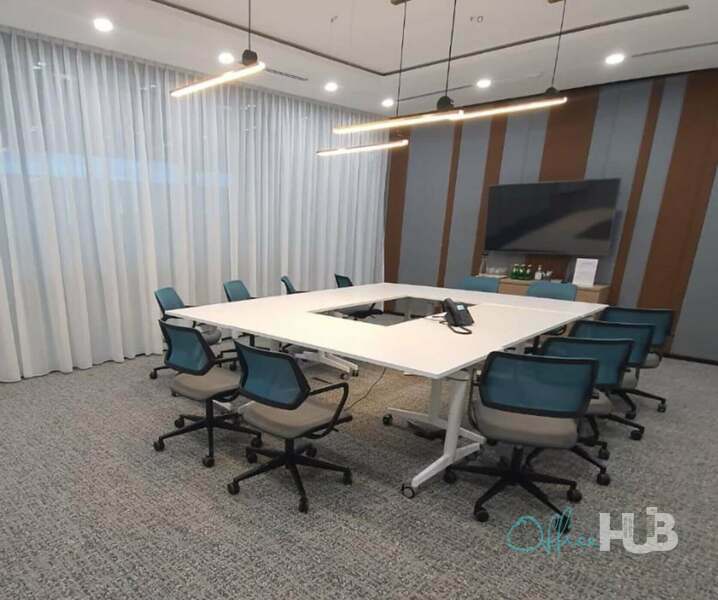 4 Person Coworking Desk