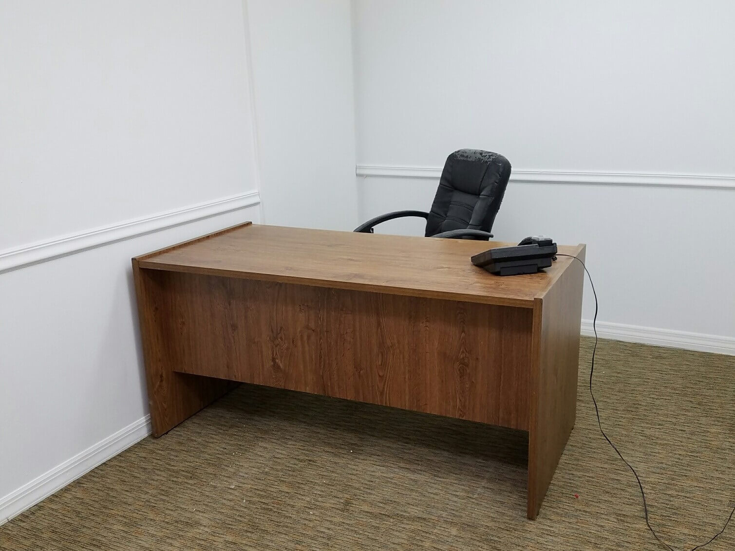 1 Person Private Office