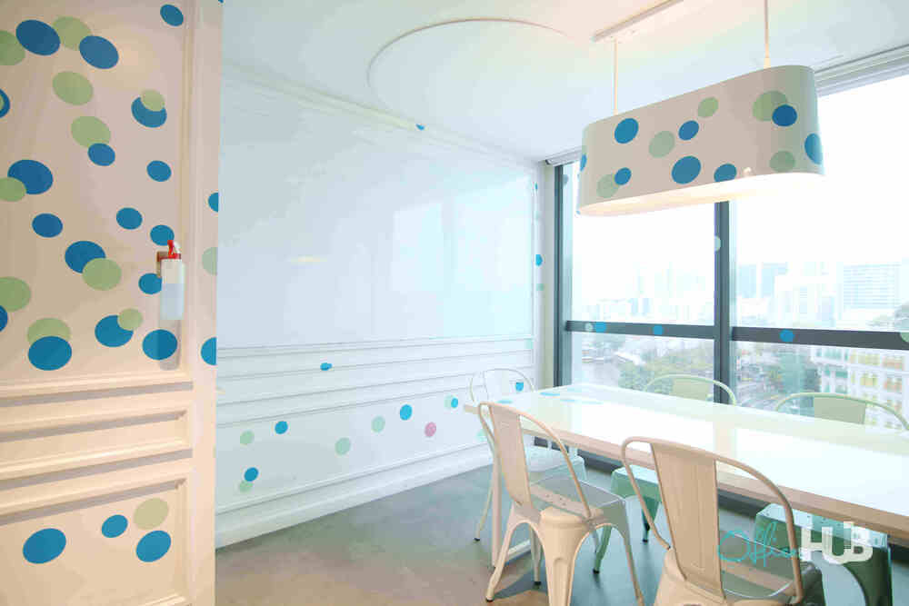 15 Person Private Office