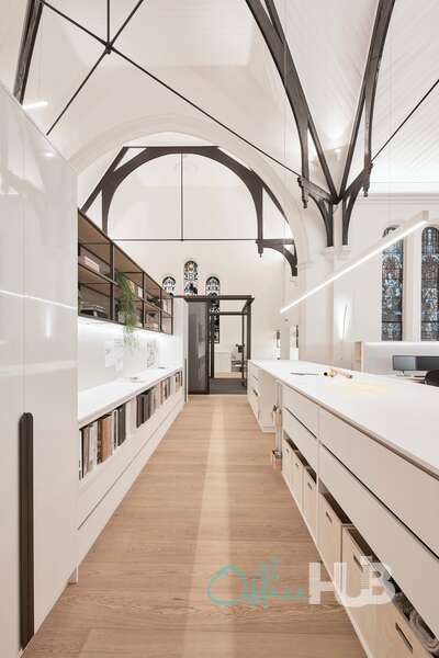 8 Person Shared Office