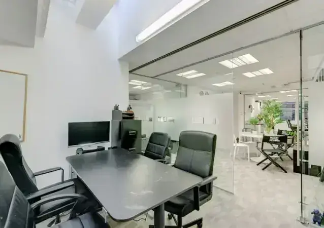 15 Person Managed Space