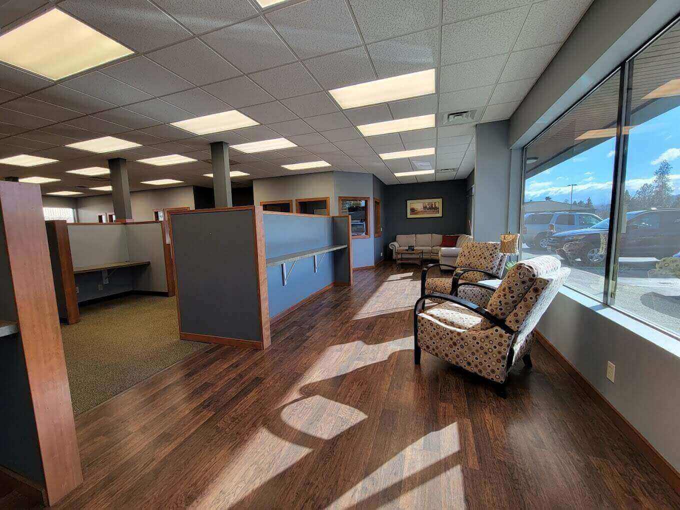 3 Person Coworking Desk