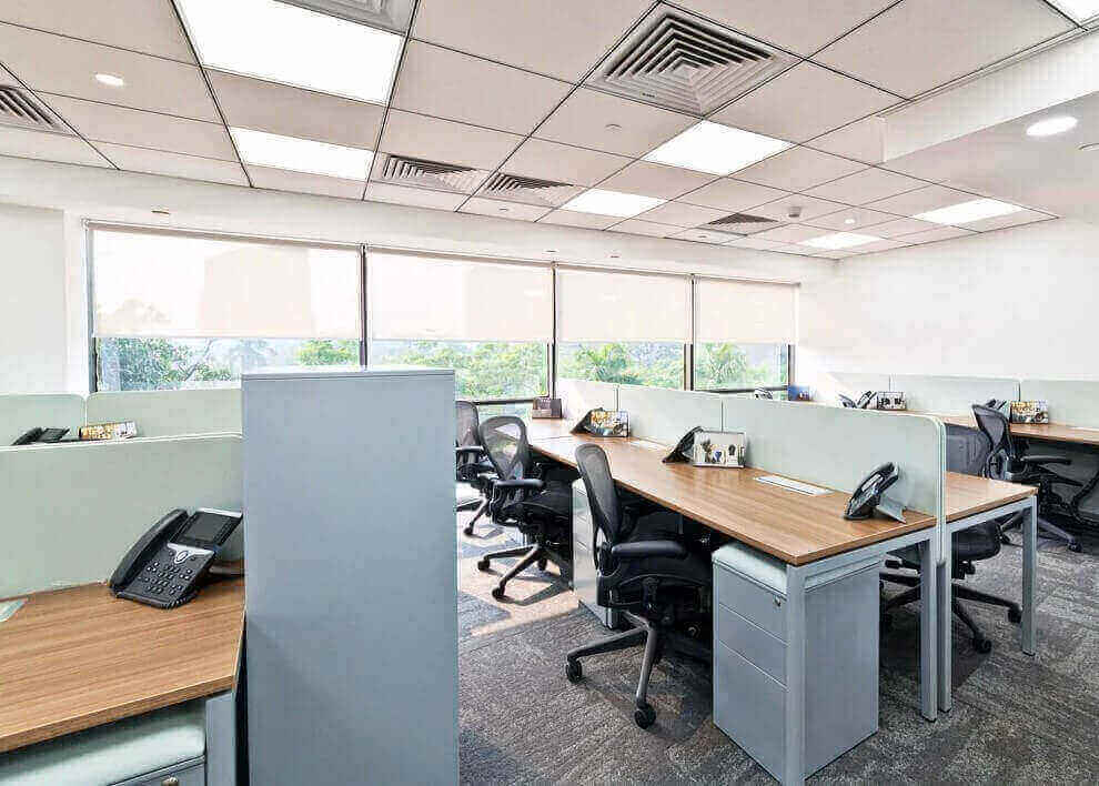 4 Person Coworking Desk