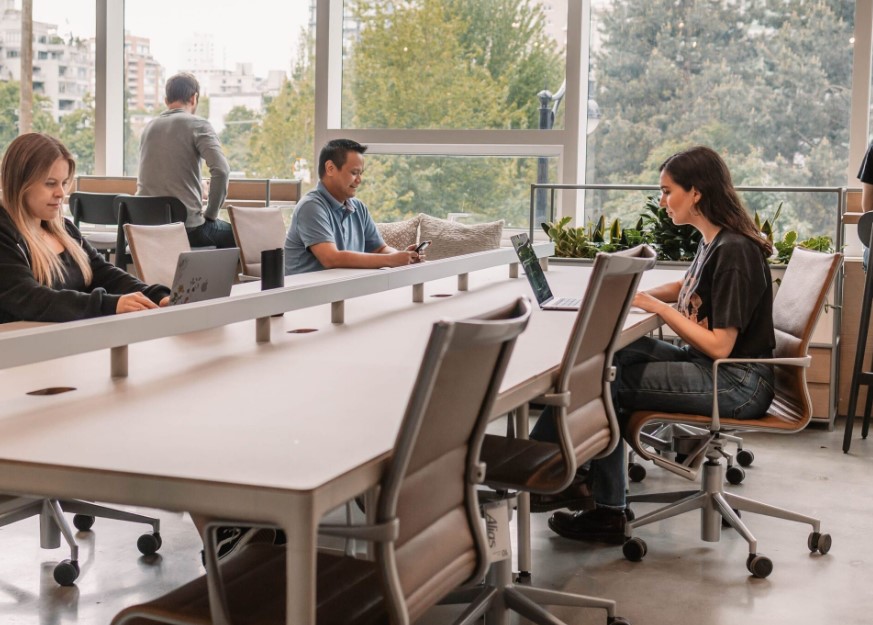 3 Person Coworking Desk
