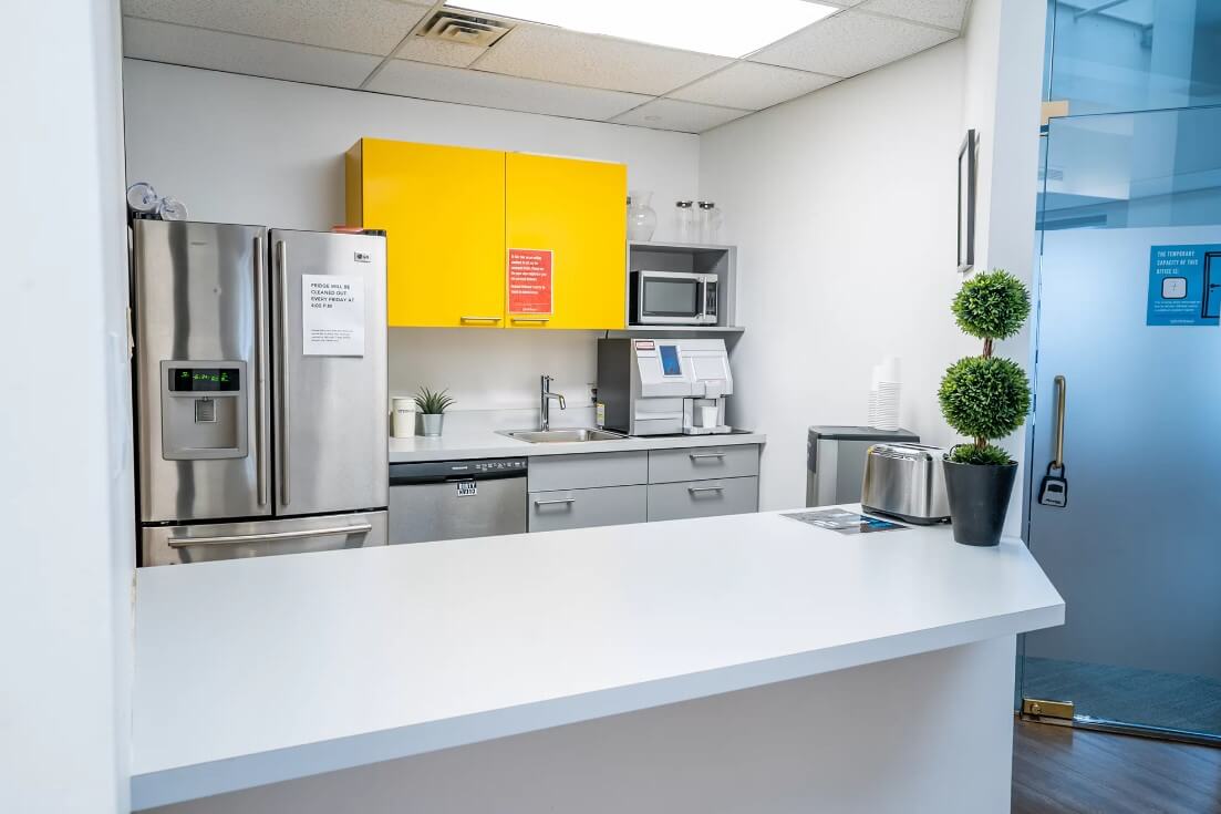 1 Person Coworking Desk