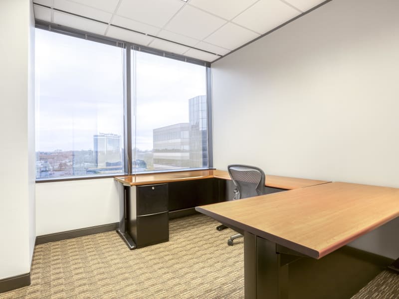 7 Person Private Office