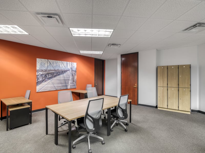 1 Person Virtual Office