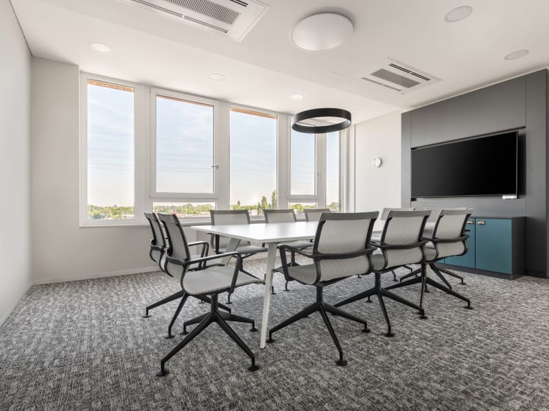 5 Person Private Office