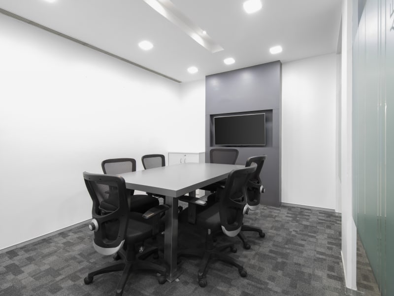 5 Person Private Office