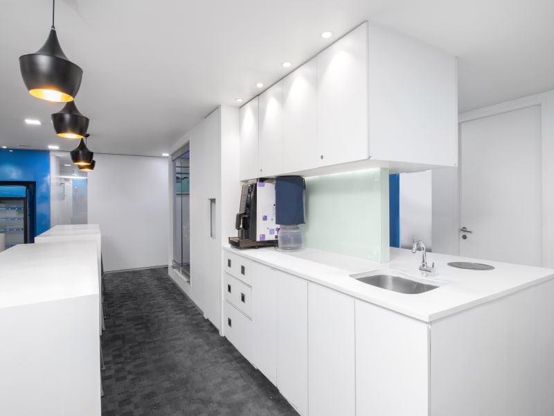 1 Person Virtual Office