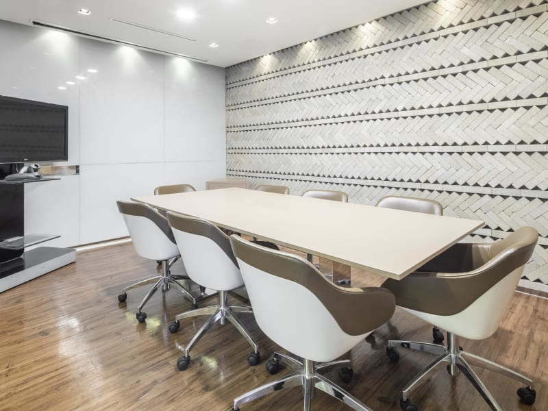 5 Person Private Office