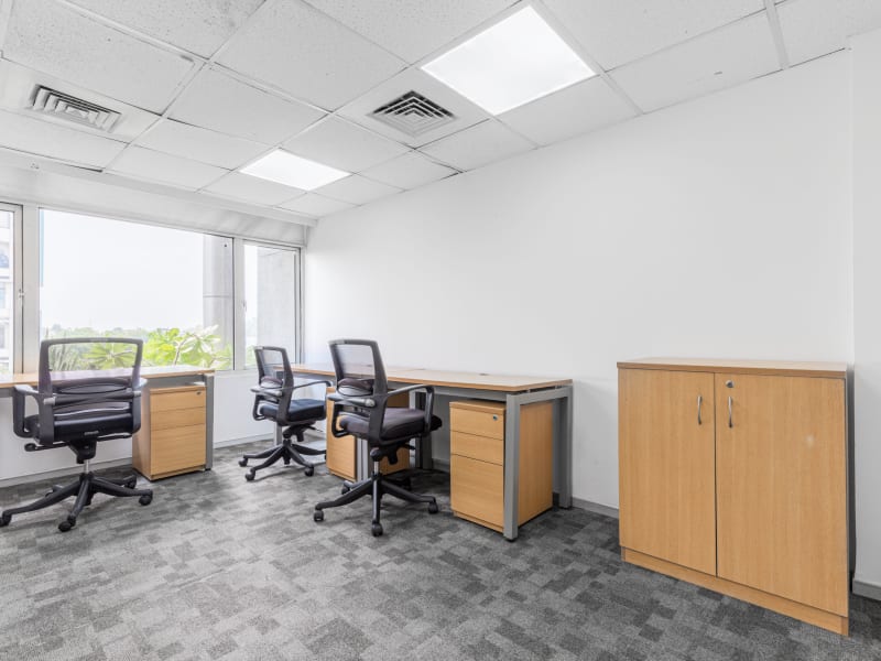 1 Person Virtual Office