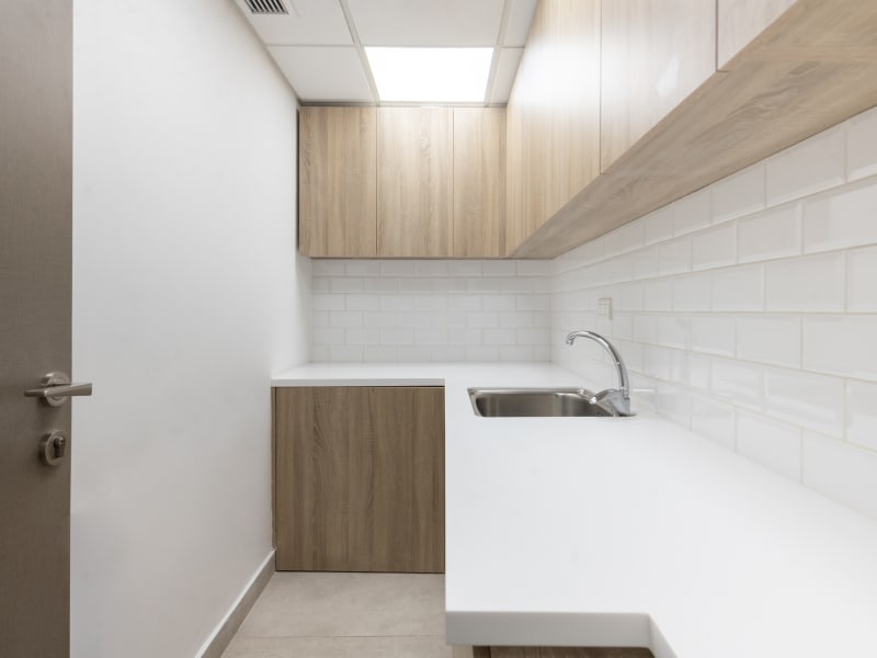 15 Person Private Office