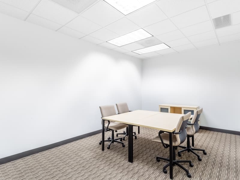 1 Person Coworking Desk