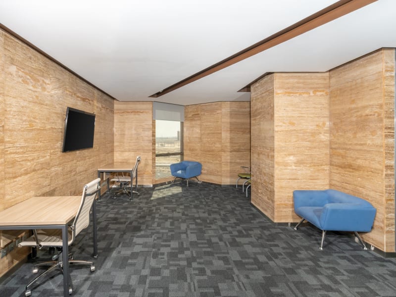 1 Person Coworking Desk