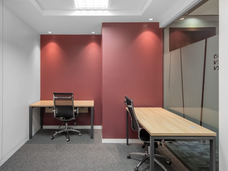 1 Person Private Office