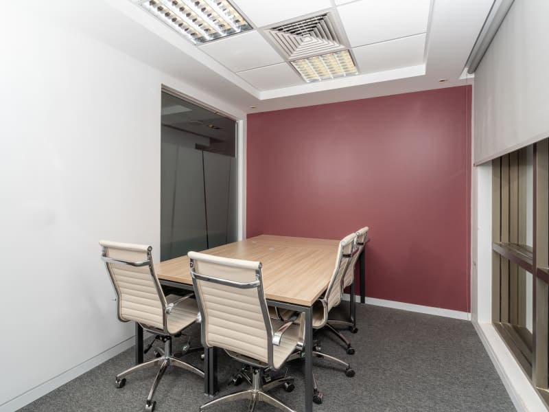 4 Person Private Office
