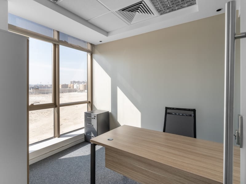 7 Person Private Office