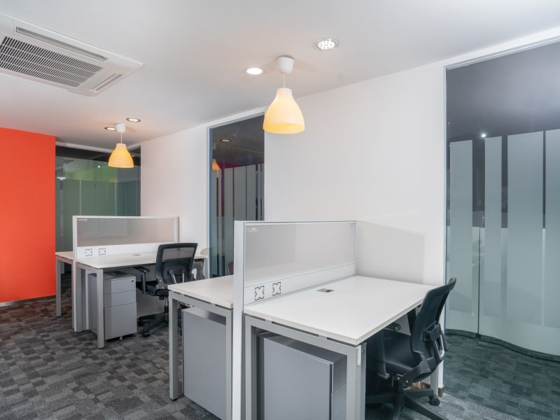 1 Person Coworking Desk