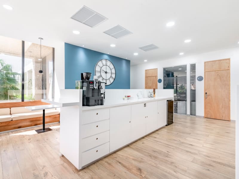 1 Person Virtual Office