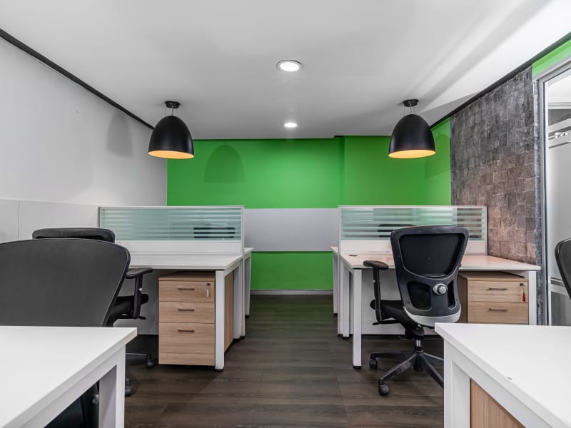 10 Person Private Office