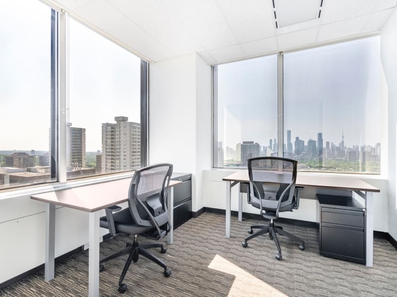 5 Person Private Office