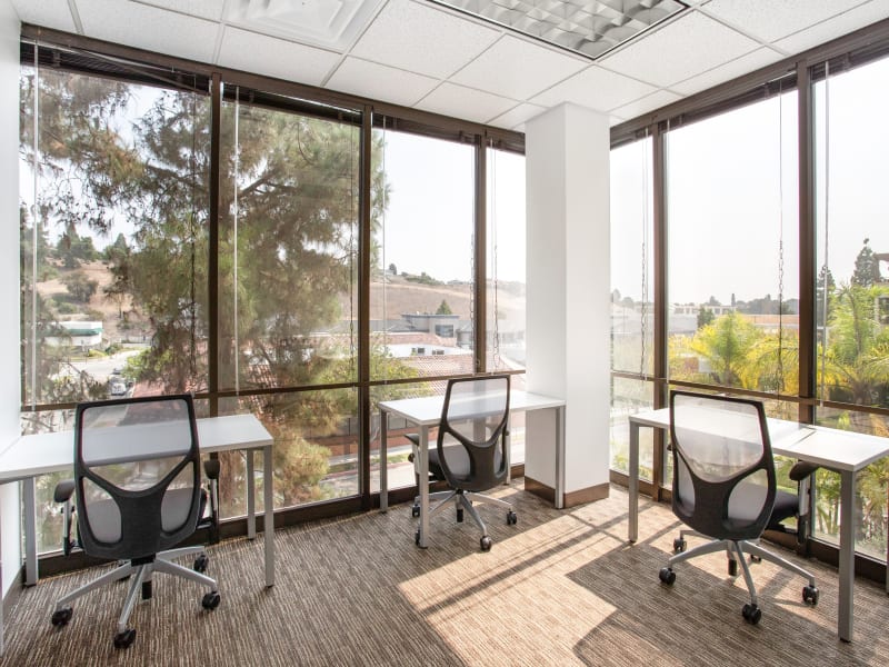 7 Person Private Office