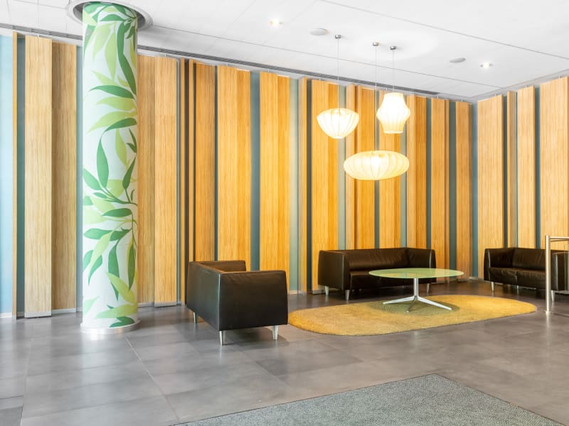 1 Person Private Office