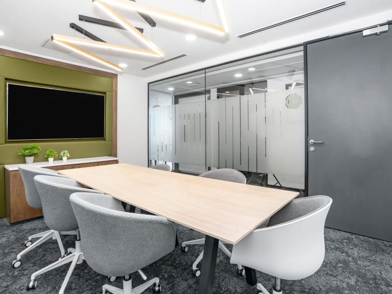 30 Person Private Office