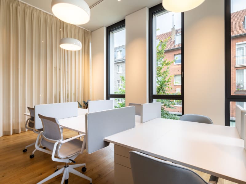 7 Person Private Office