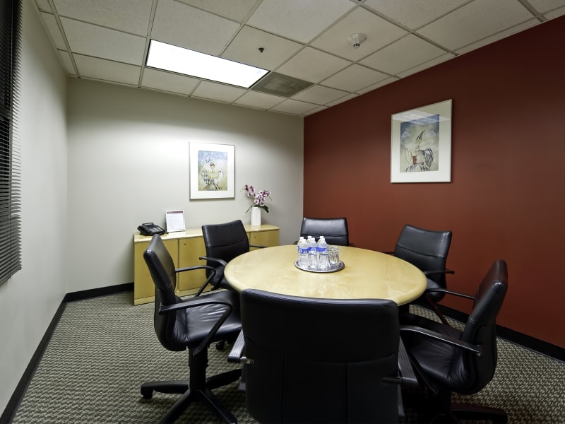 1 Person Private Office
