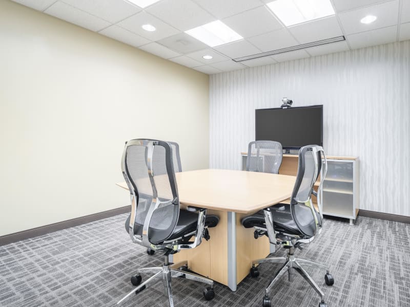 1 Person Virtual Office