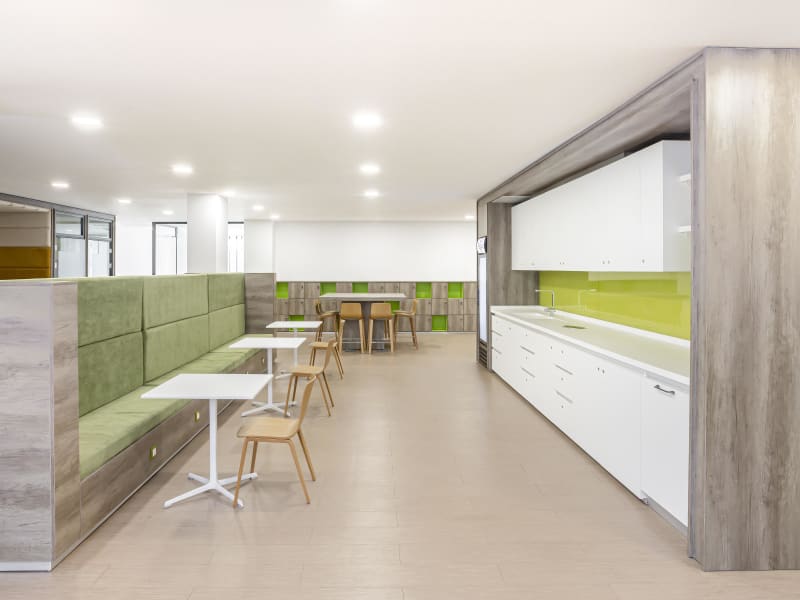 3 Person Private Office