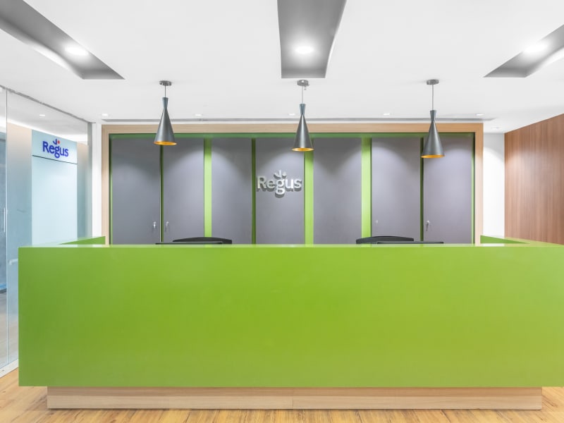 5 Person Private Office