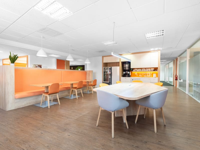 3 Person Private Office