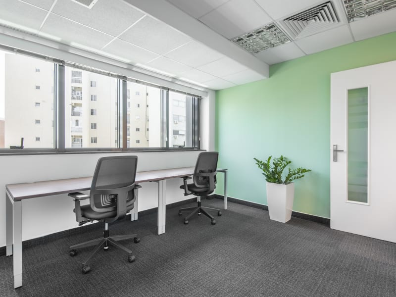 1 Person Coworking Desk