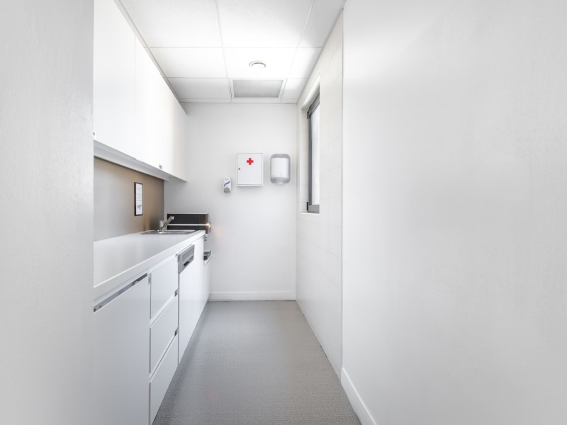 7 Person Private Office