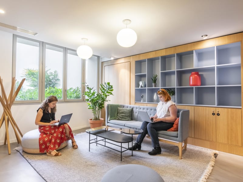 4 Person Private Office