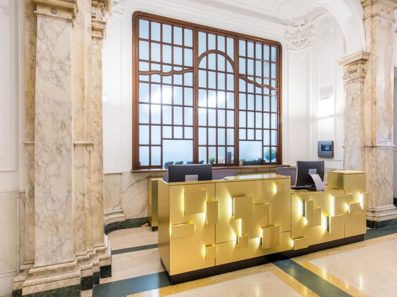 1 Person Private Office